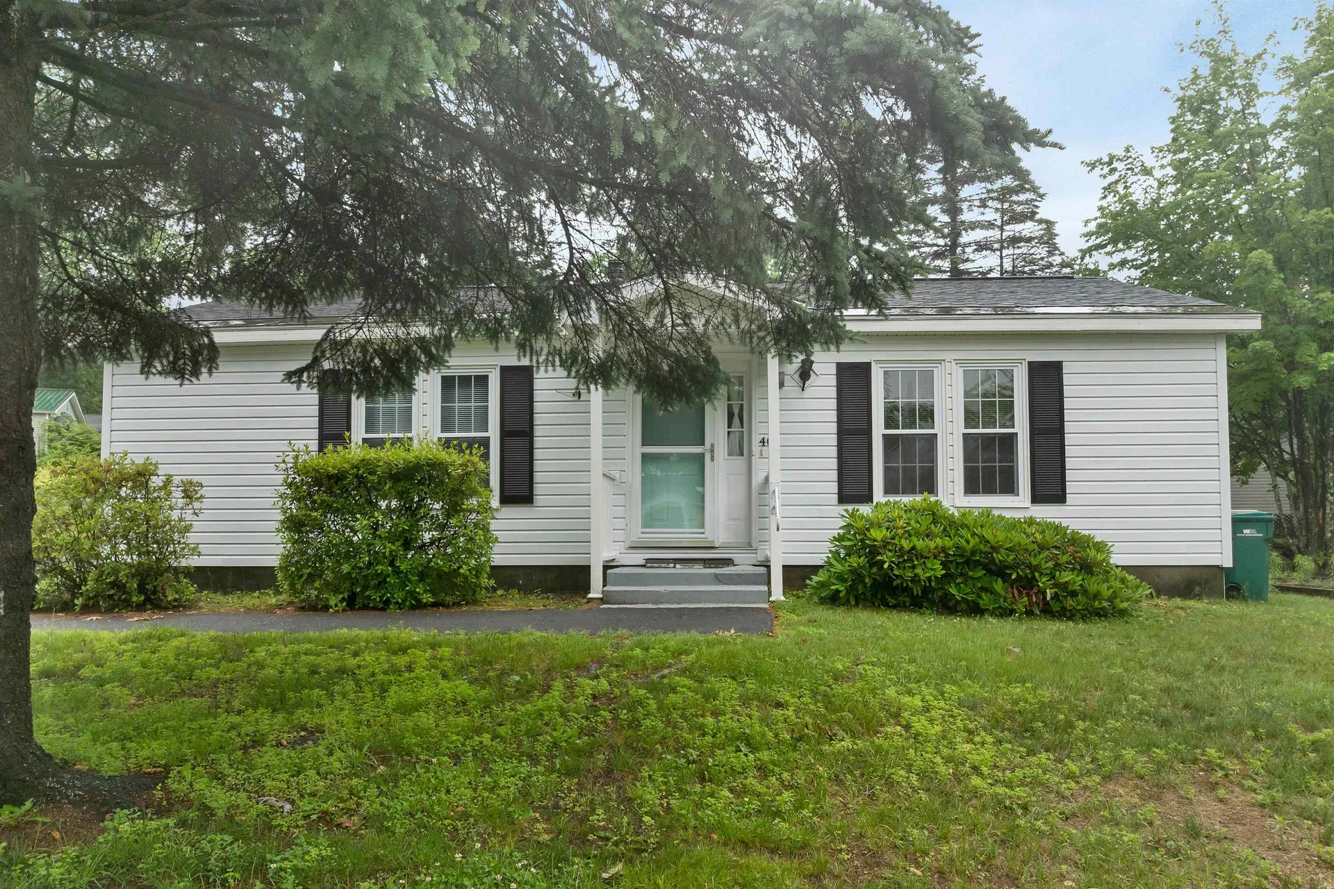 40 Hamlin Court Laconia NH 03246