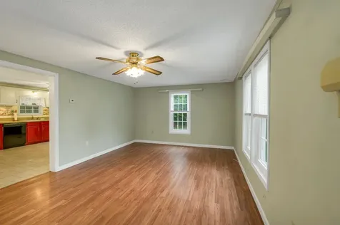 40 Hamlin Court Laconia NH 03246