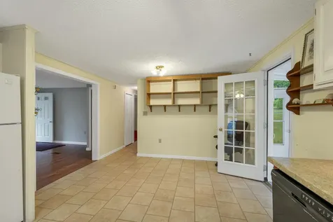 40 Hamlin Court Laconia NH 03246
