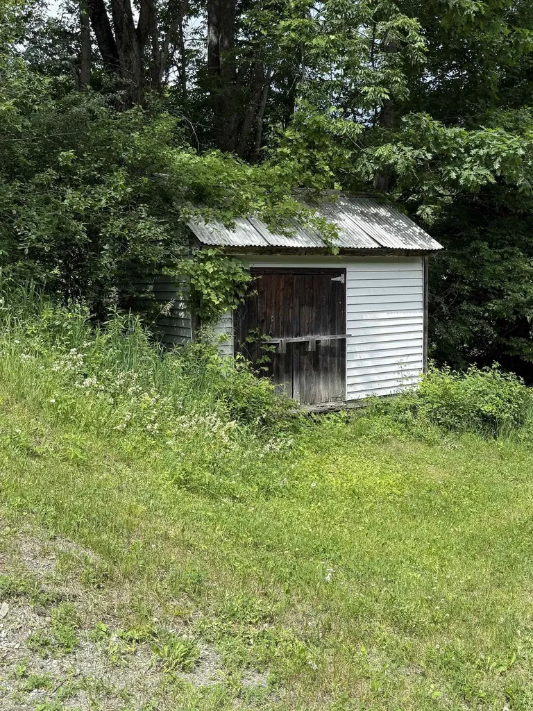 531 12 Route Hartland VT 05048
