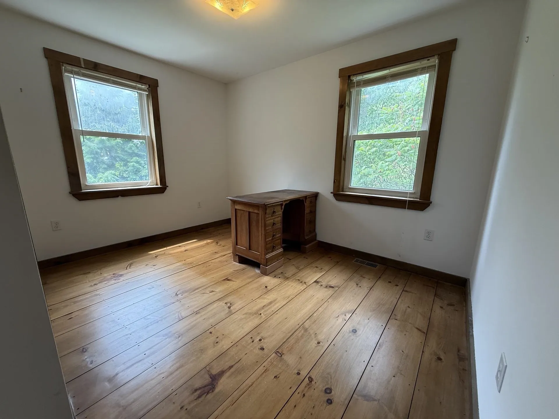 531 12 Route Hartland VT 05048