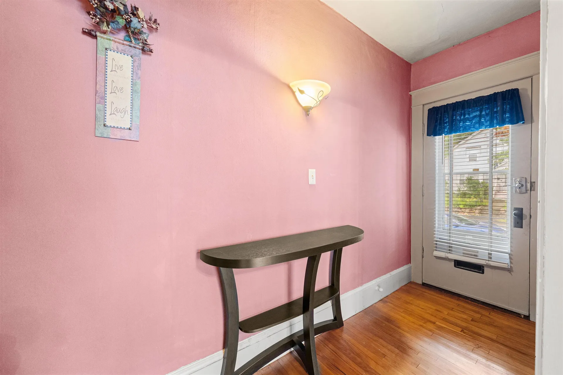 852 Beech Street Manchester NH 03104