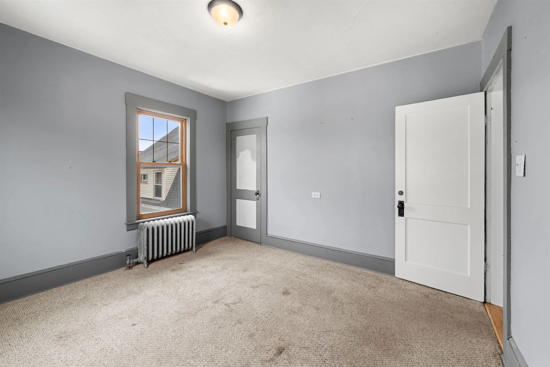 852 Beech Street Manchester NH 03104