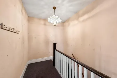 852 Beech Street Manchester NH 03104