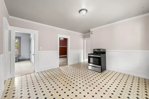 852 Beech Street Manchester NH 03104