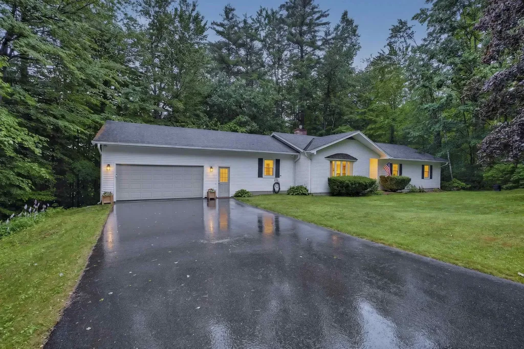 12 Snowshoe Hill Road Claremont NH 03743