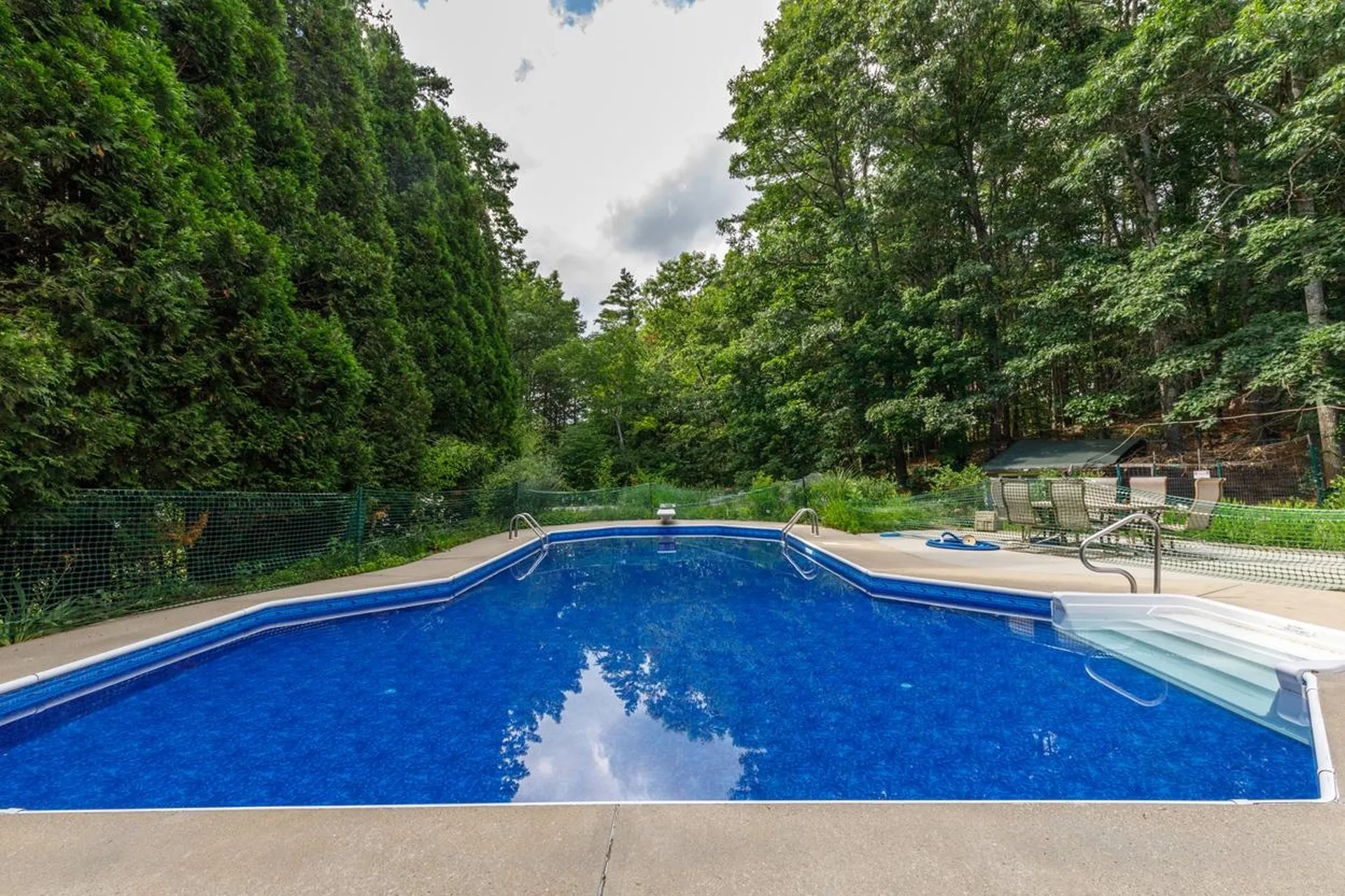 76 Hampstead Road Danville NH 03819