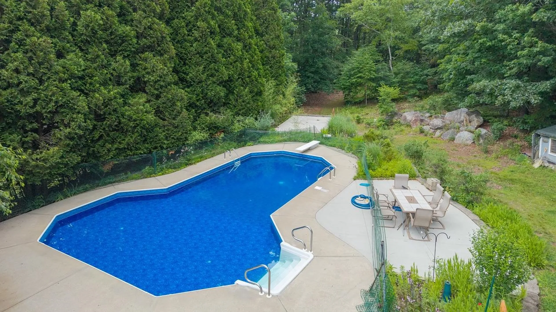 76 Hampstead Road Danville NH 03819