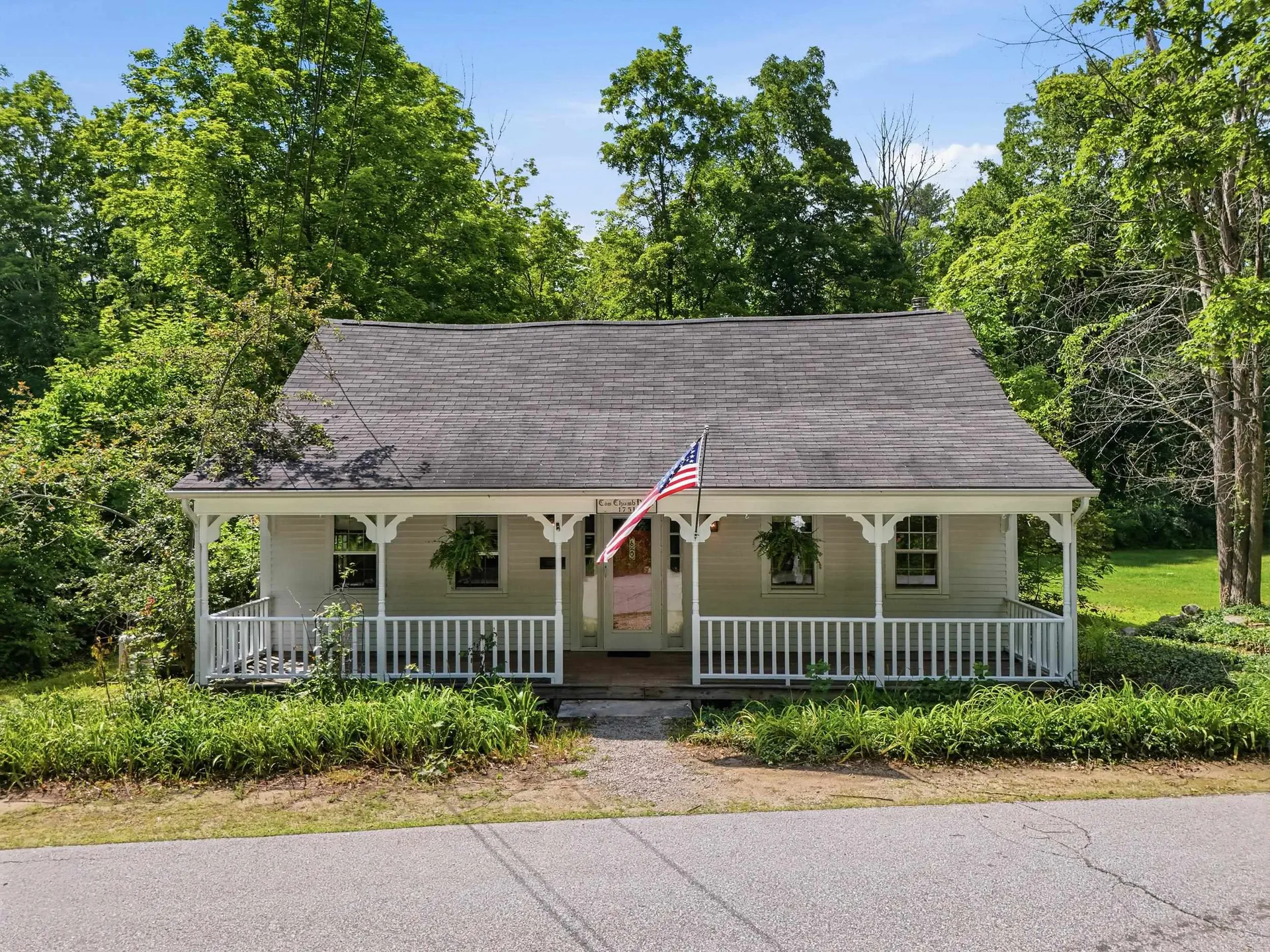 60 Old Deerfield Road Candia NH 03034