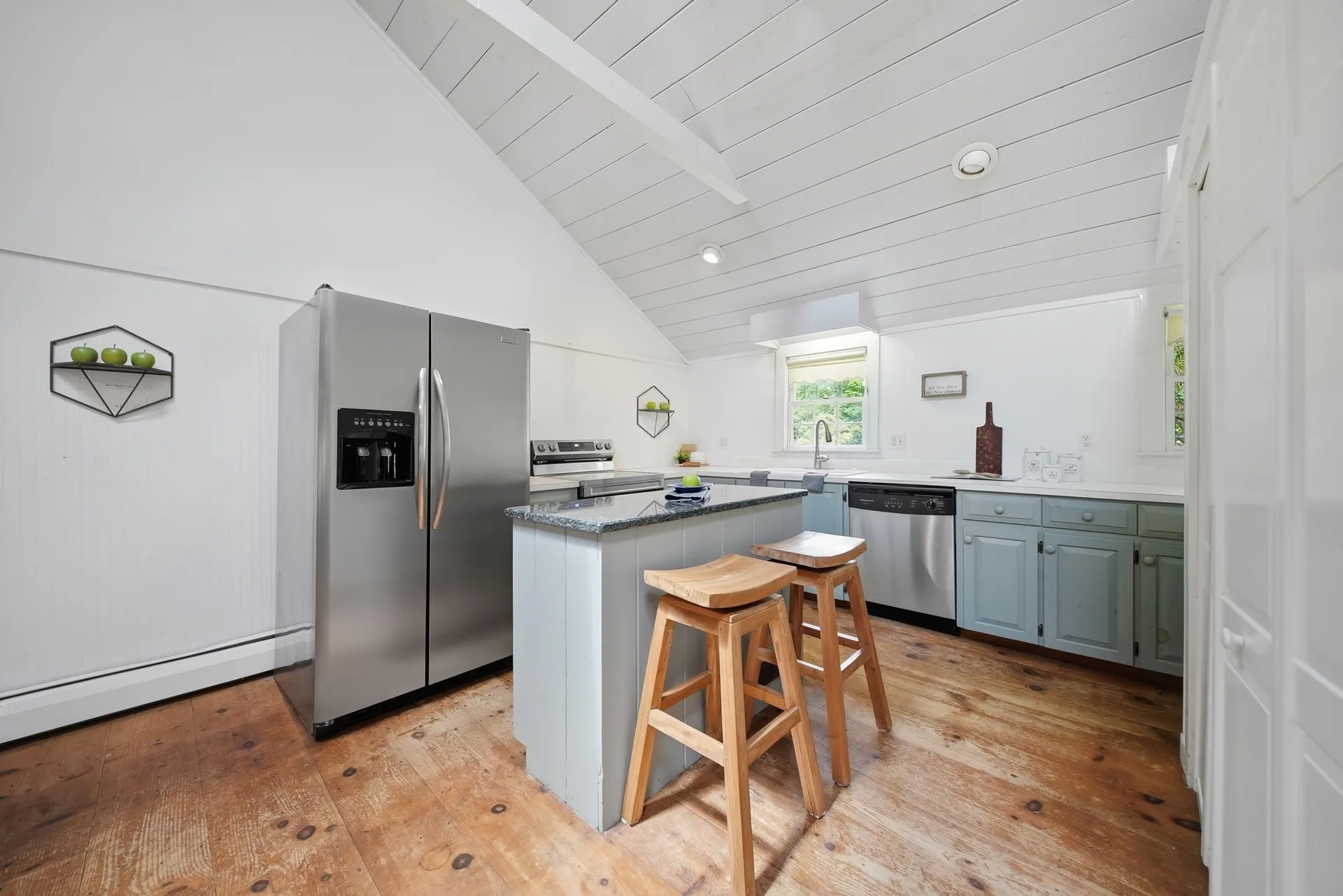 60 Old Deerfield Road Candia NH 03034