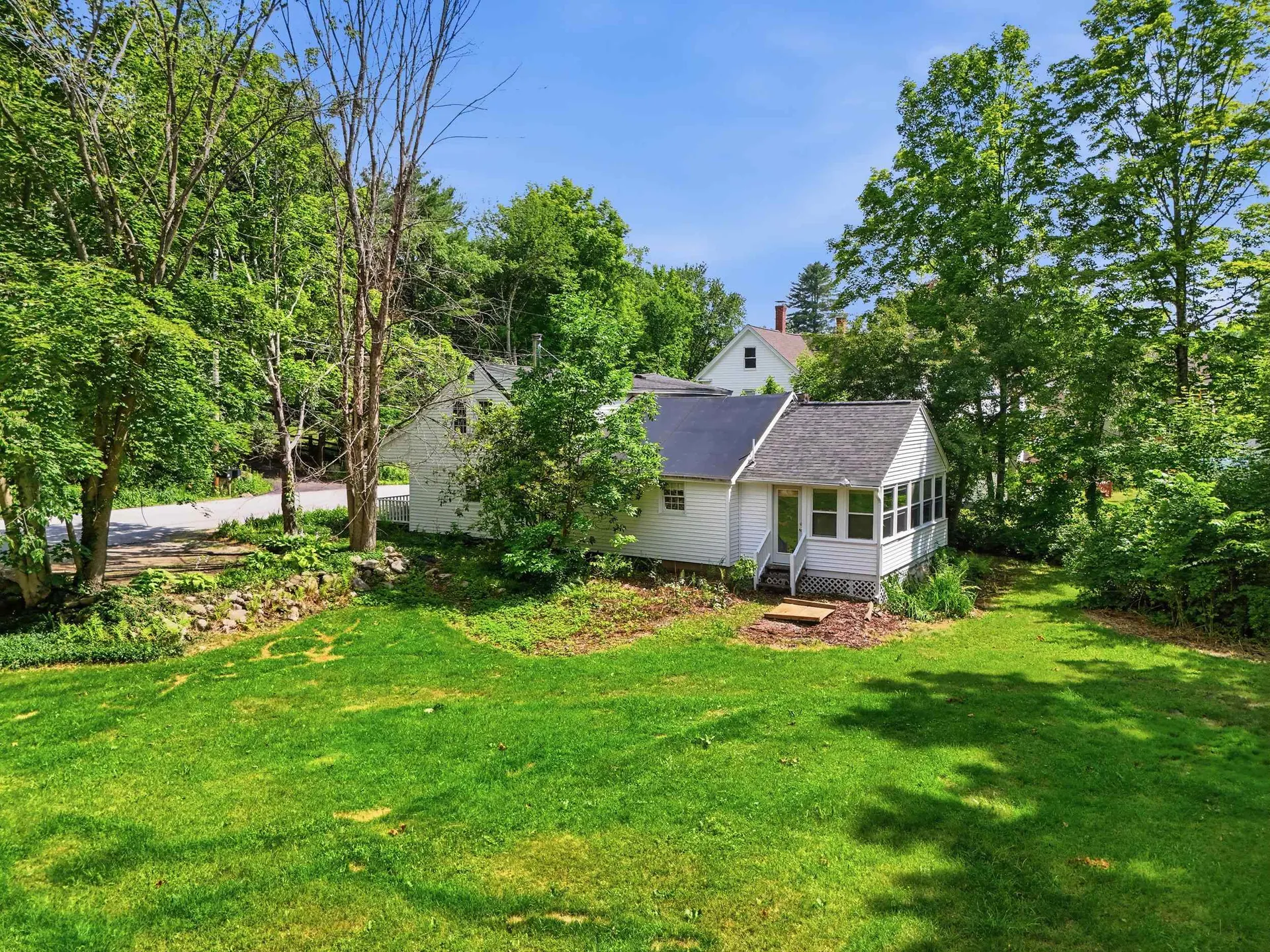 60 Old Deerfield Road Candia NH 03034
