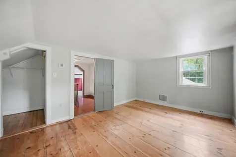 60 Old Deerfield Road Candia NH 03034