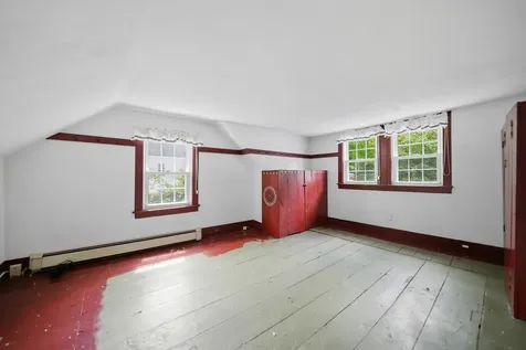 60 Old Deerfield Road Candia NH 03034