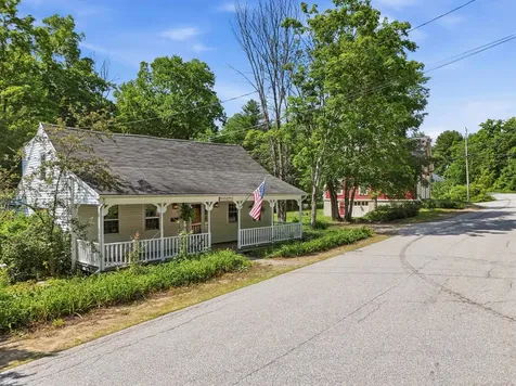 60 Old Deerfield Road Candia NH 03034