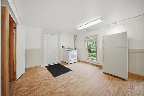 60 Old Deerfield Road Candia NH 03034