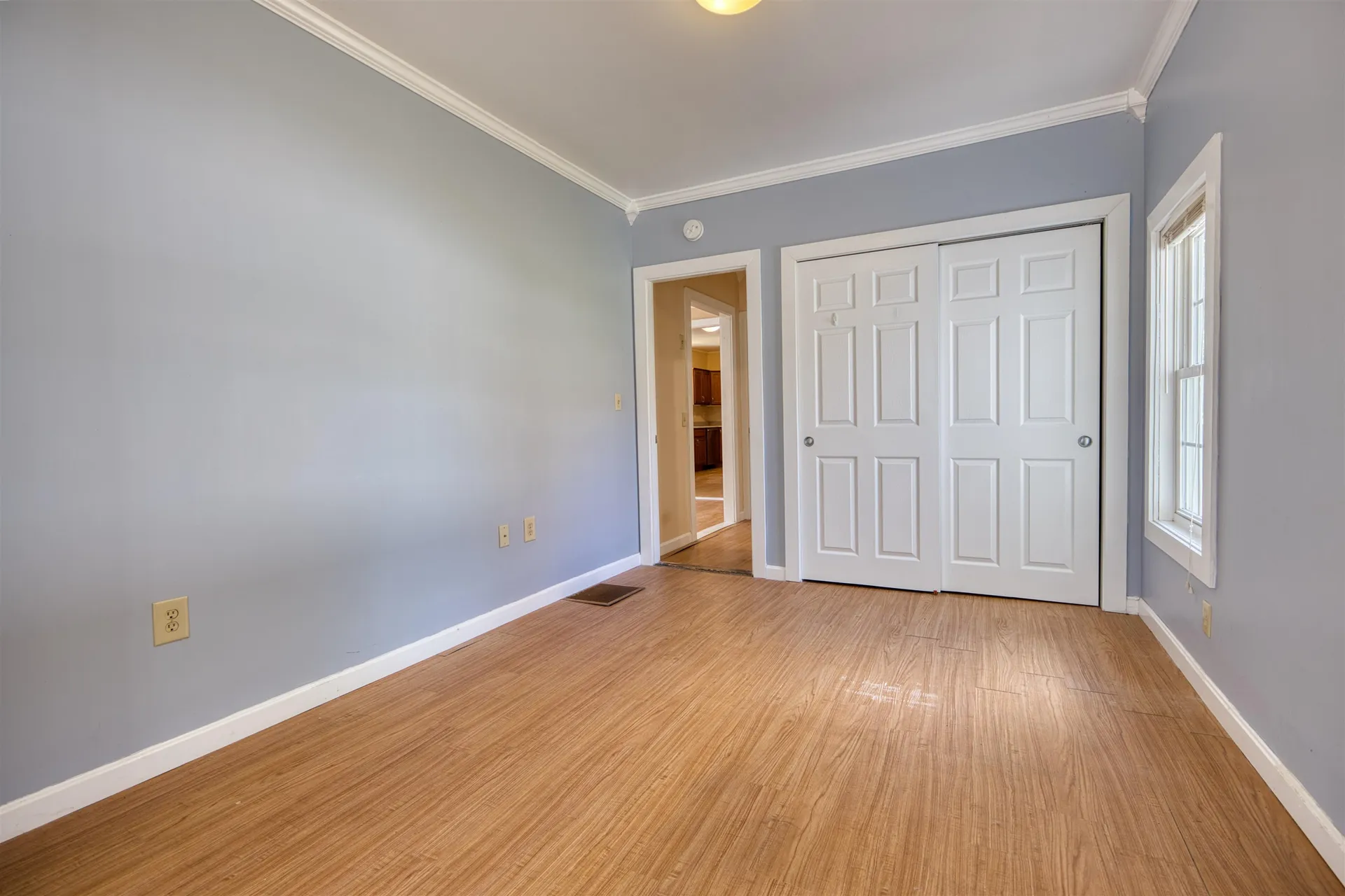 11 Depot Square Street Ossipee NH 03814-6846