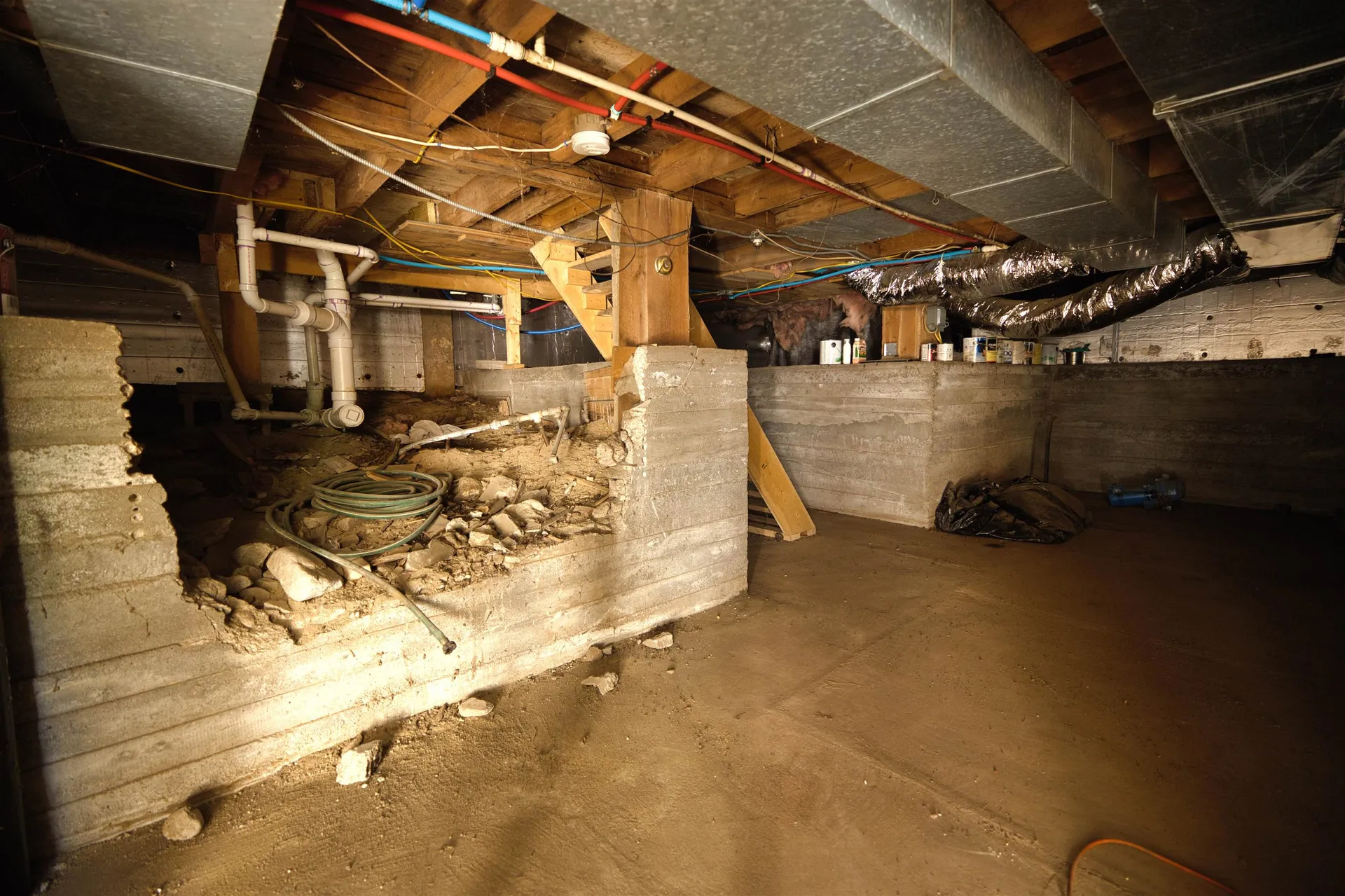 11 Depot Square Street Ossipee NH 03814-6846
