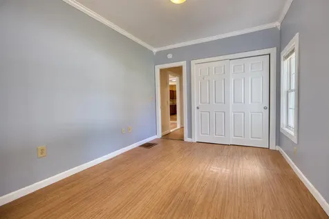 11 Depot Square Street Ossipee NH 03814-6846