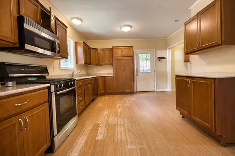 11 Depot Square Street Ossipee NH 03814-6846