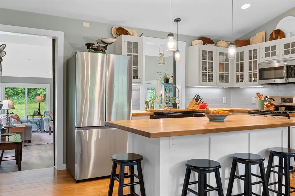 140 Ward Pond Road Morristown VT 05661