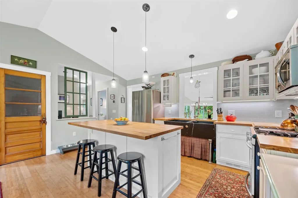 140 Ward Pond Road Morristown VT 05661
