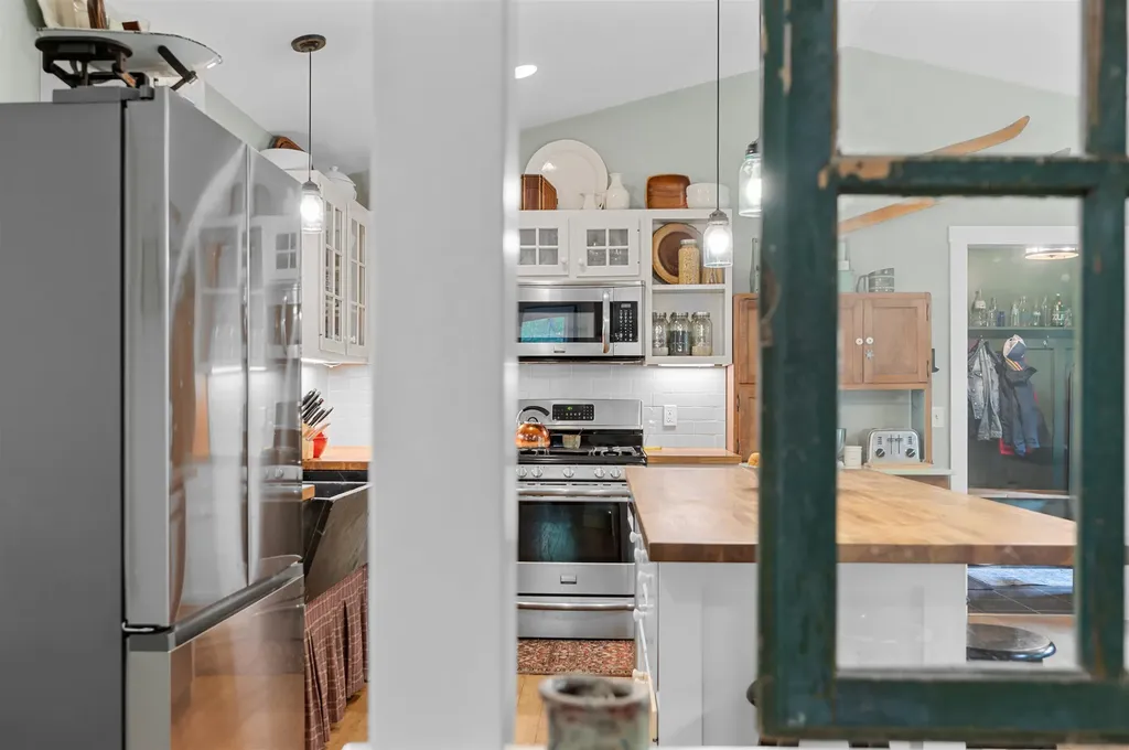 140 Ward Pond Road Morristown VT 05661
