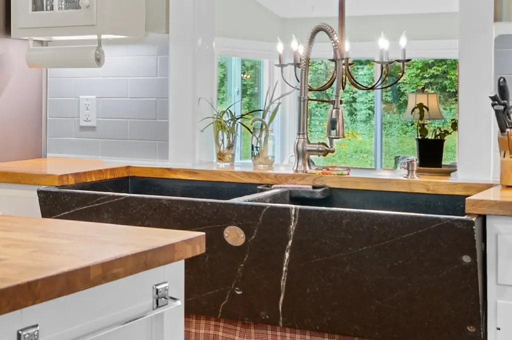 140 Ward Pond Road Morristown VT 05661