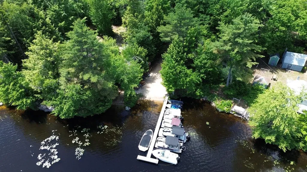 550 Kings Highway Stoddard NH 03464