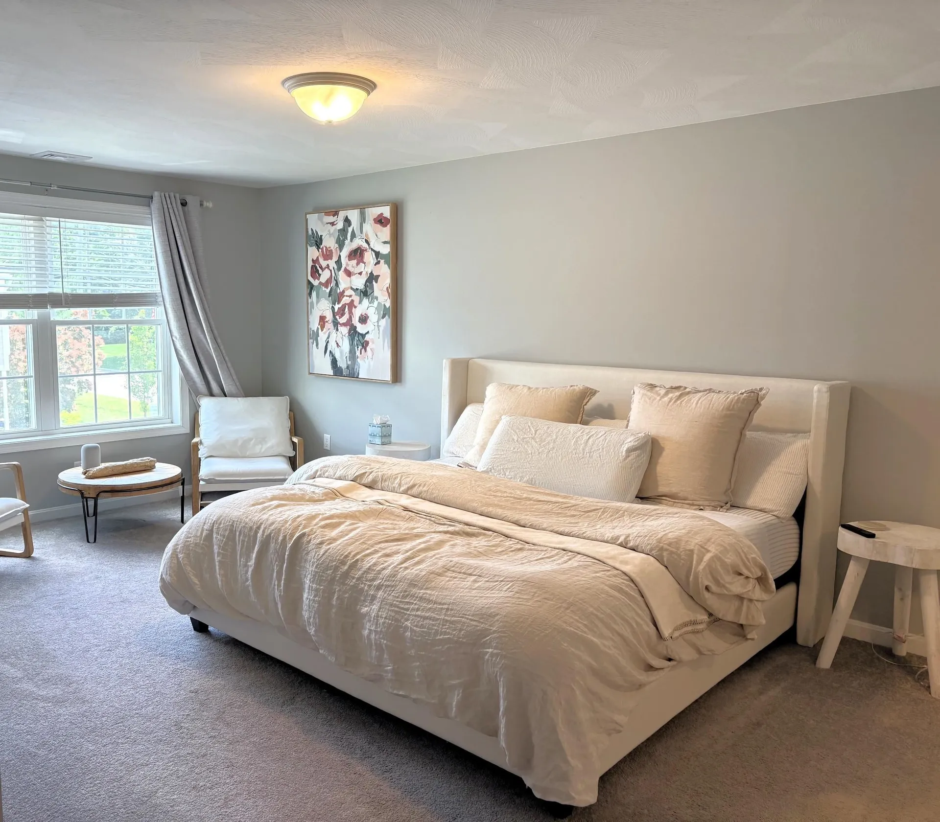 8 Cranberry Way Manchester NH 03109