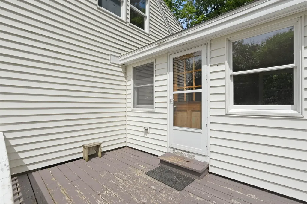 5 Council Tree Lane Wolfeboro NH 03894