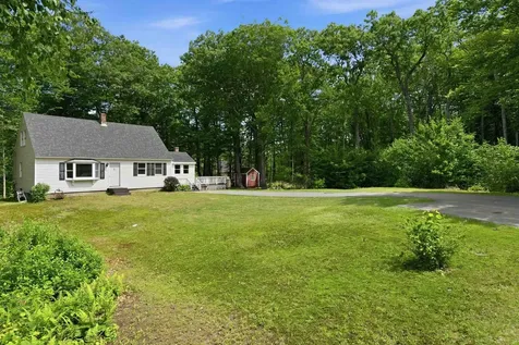 5 Council Tree Lane Wolfeboro NH 03894