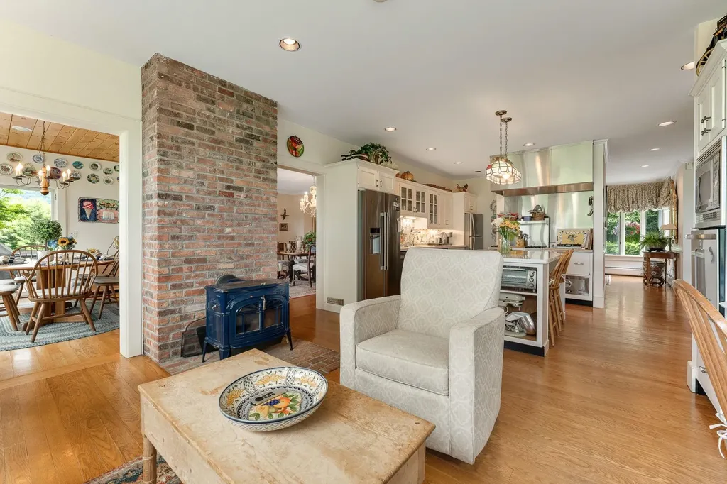 1109 East Warren Road Waitsfield VT 05672