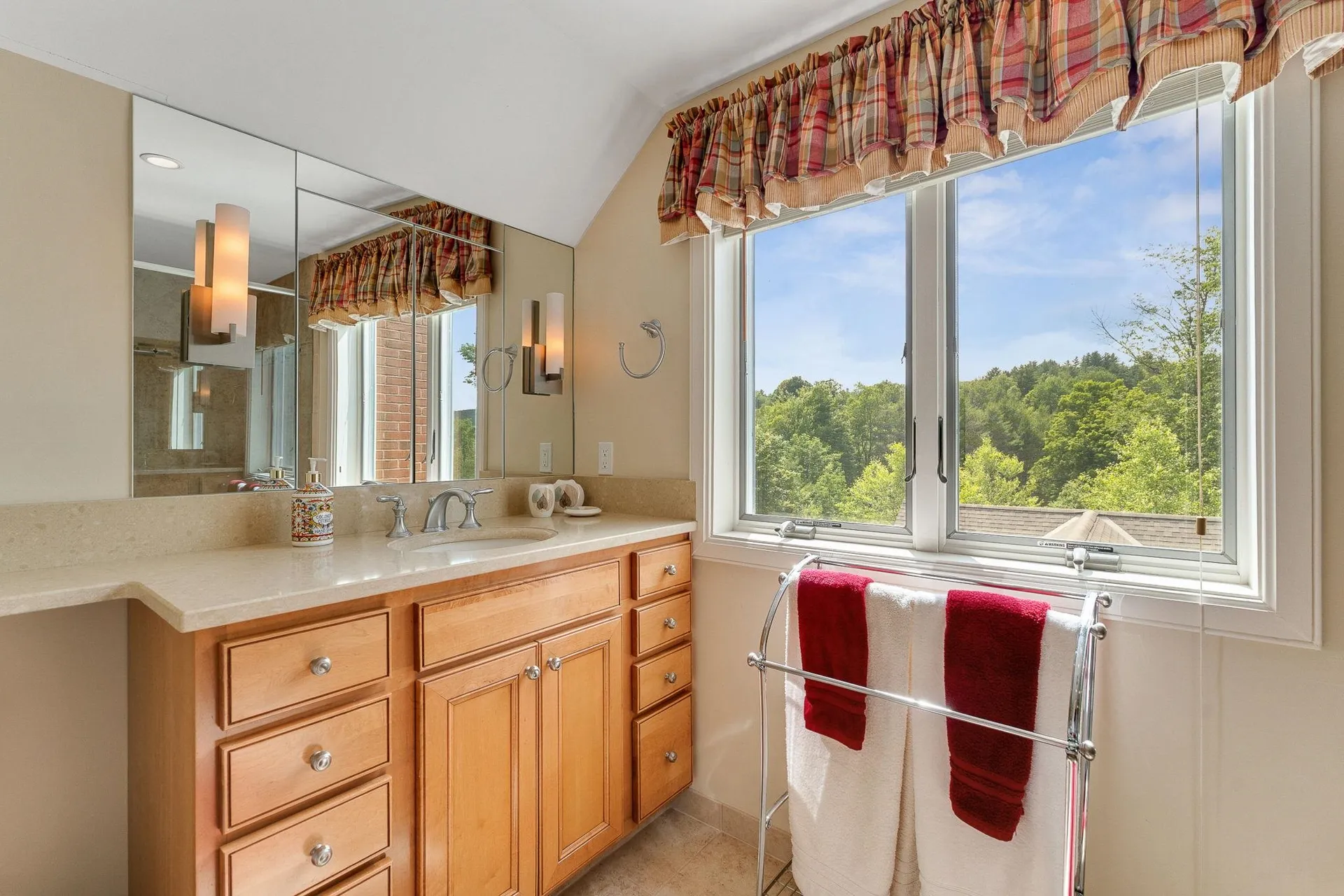 1109 East Warren Road Waitsfield VT 05672