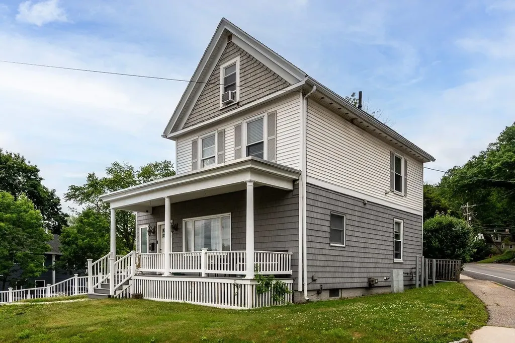 142A Broadway Street Dover NH 03820