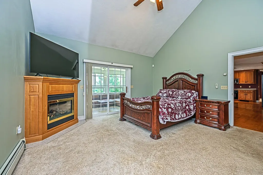 72 Tenney Road Sandown NH 03873