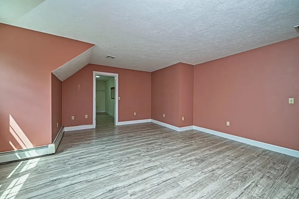 72 Tenney Road Sandown NH 03873