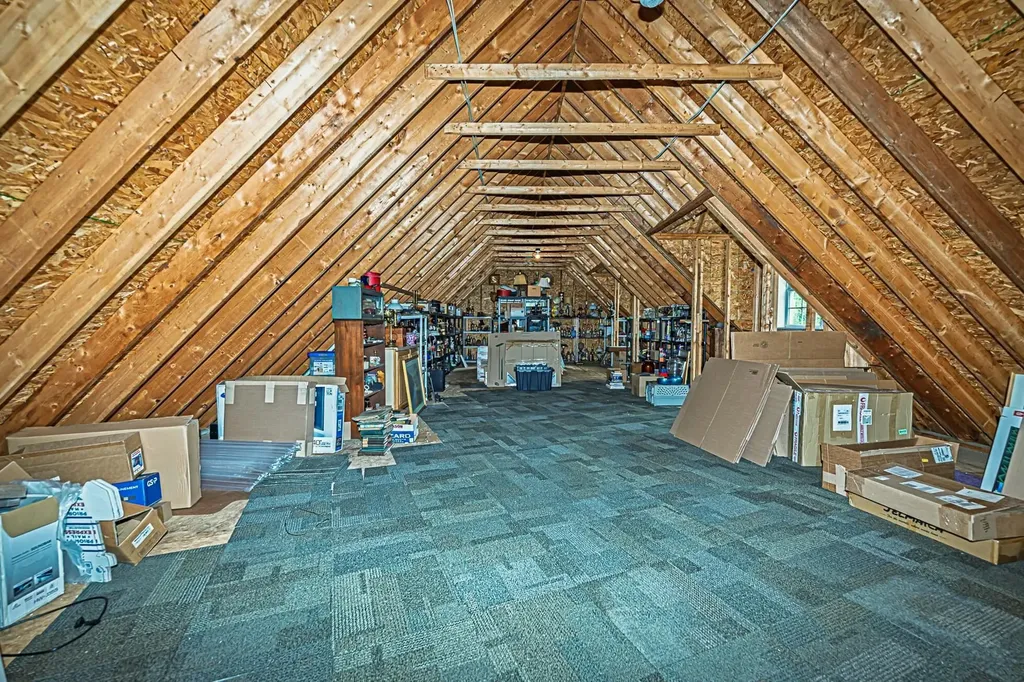 72 Tenney Road Sandown NH 03873