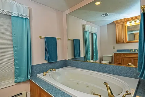 72 Tenney Road Sandown NH 03873