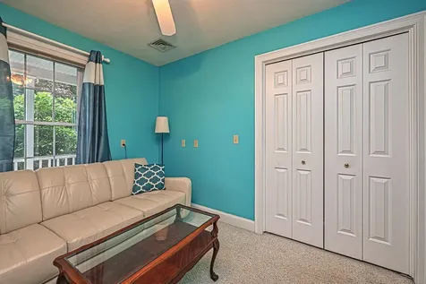 72 Tenney Road Sandown NH 03873