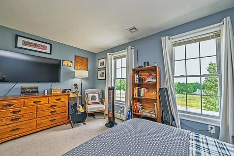 72 Tenney Road Sandown NH 03873