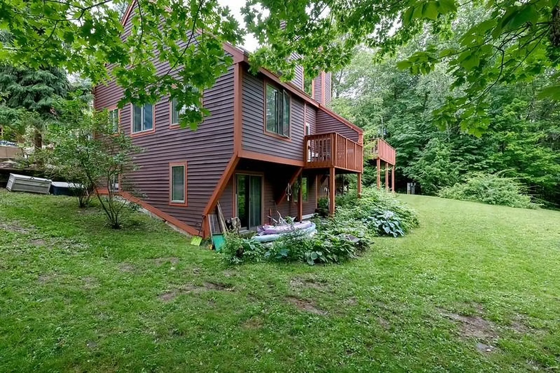 32 Mountainside Lane Francestown NH 03043