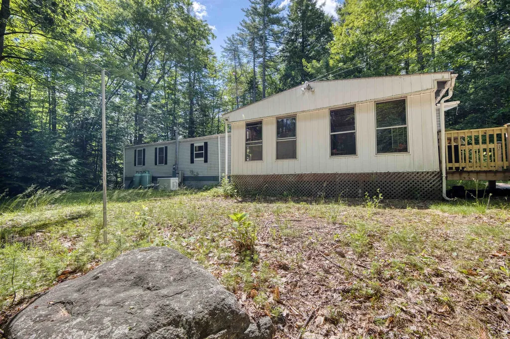 11 Beech River Circle Ossipee NH 03814