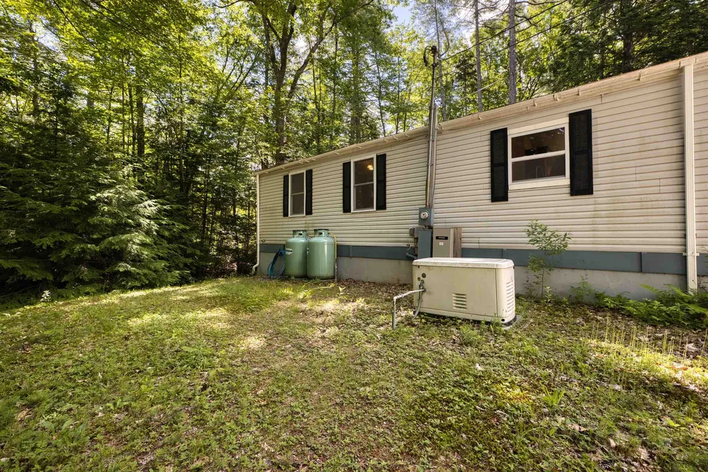 11 Beech River Circle Ossipee NH 03814