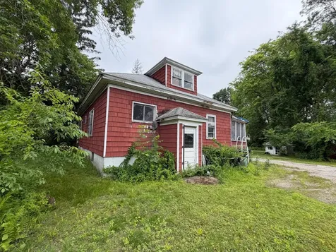 28 Merrimack Street Hudson NH 03051