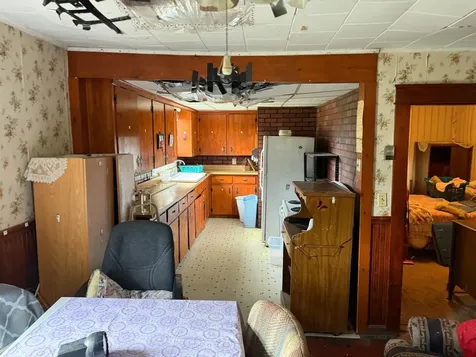 28 Merrimack Street Hudson NH 03051