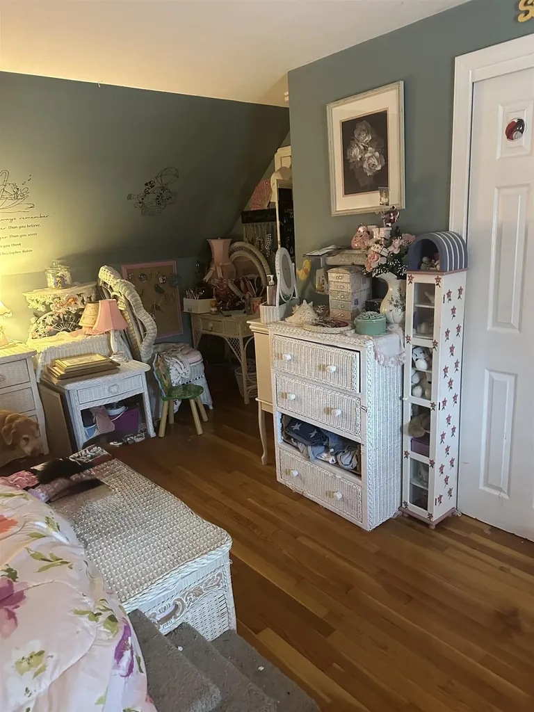 10 Hastings Lane Nashua NH 03064