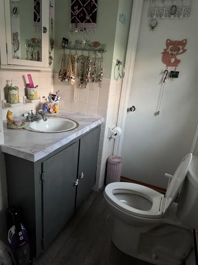 10 Hastings Lane Nashua NH 03064