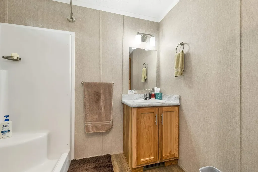 72 Buckingham Drive Conway NH 03860