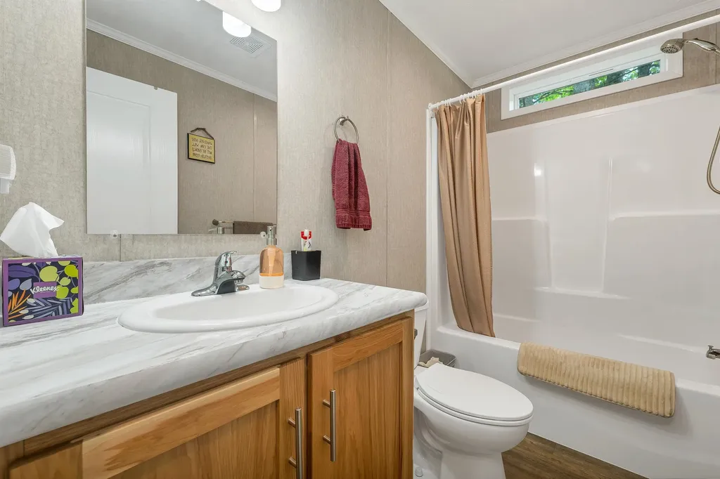 72 Buckingham Drive Conway NH 03860