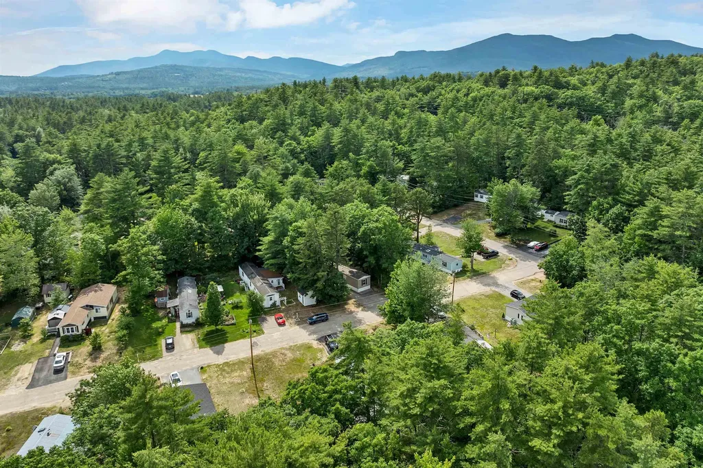 72 Buckingham Drive Conway NH 03860